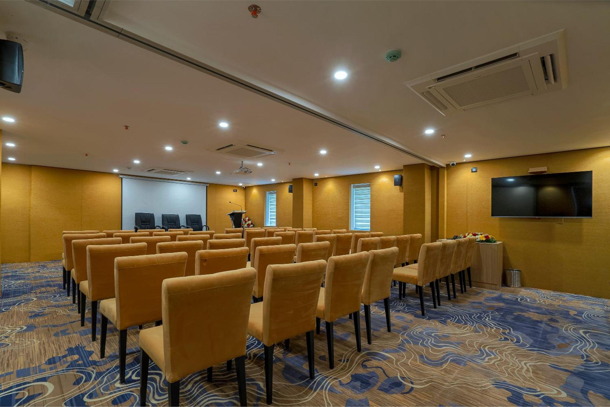 The Port By Jdaniels Hotel Thiruvananthapuram Bagian luar foto